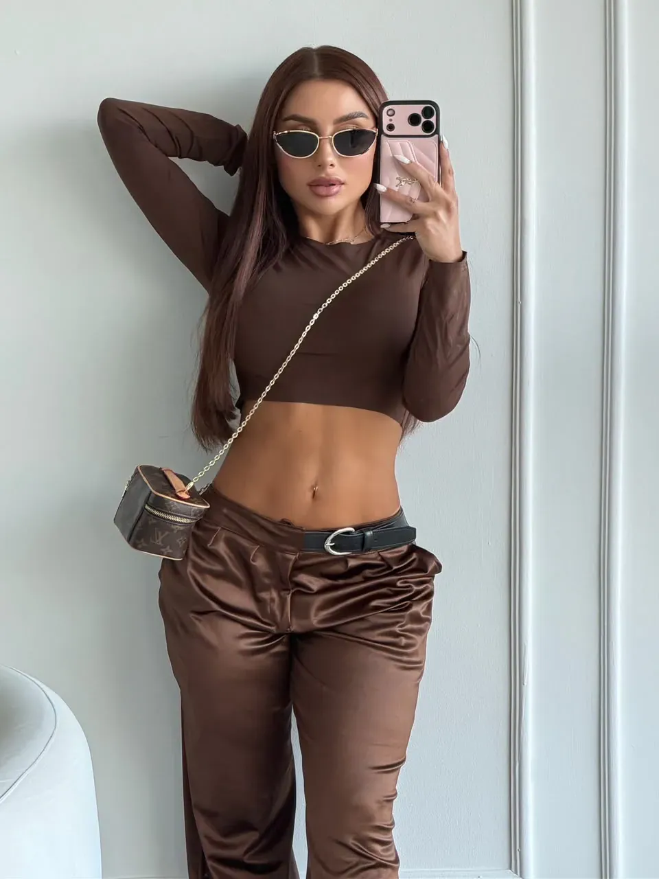 Pantalón Destellante de Bota Ancha con Tiro Alto