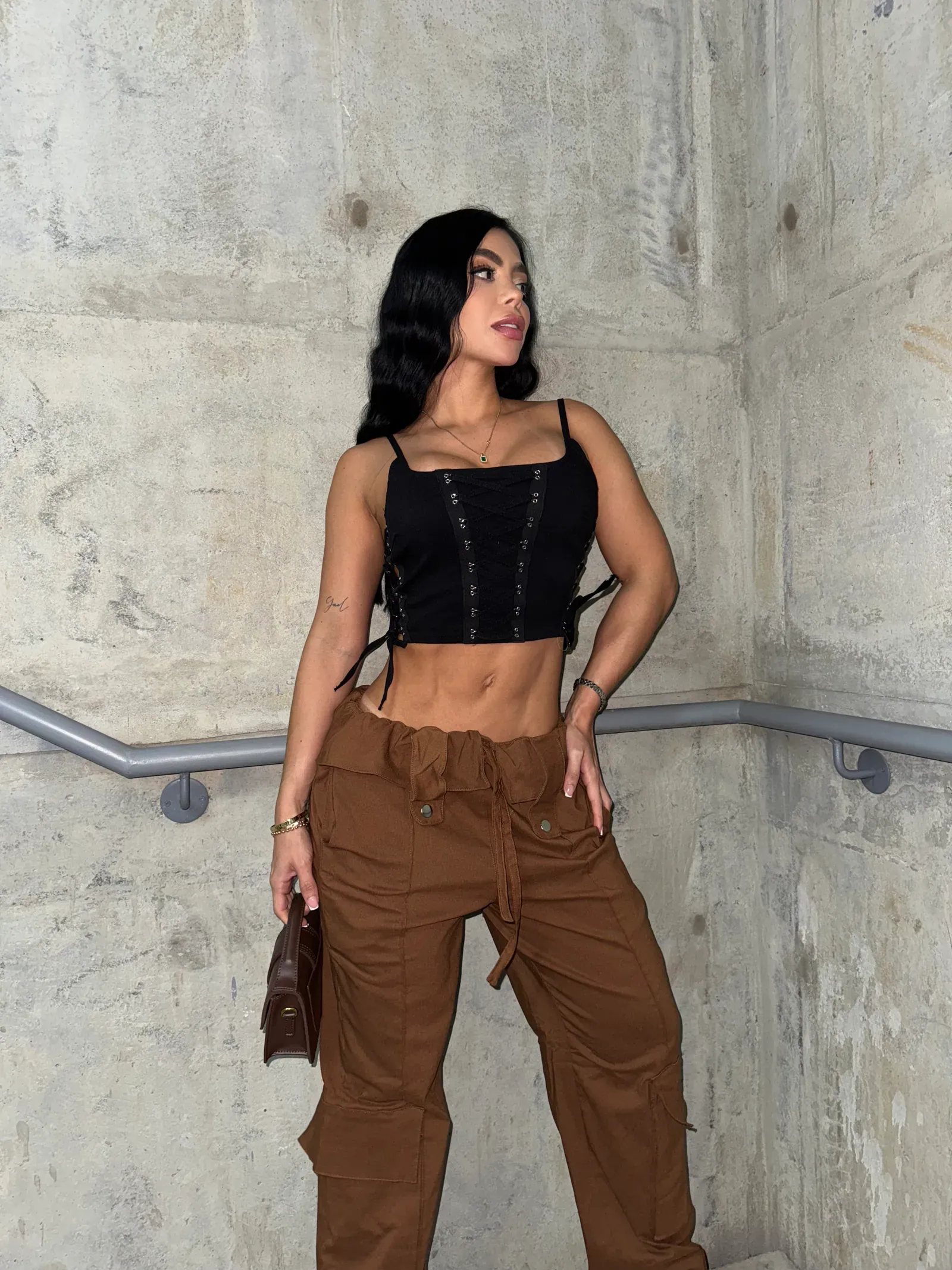Pantalón boleros en toscana tipo dril con elongación