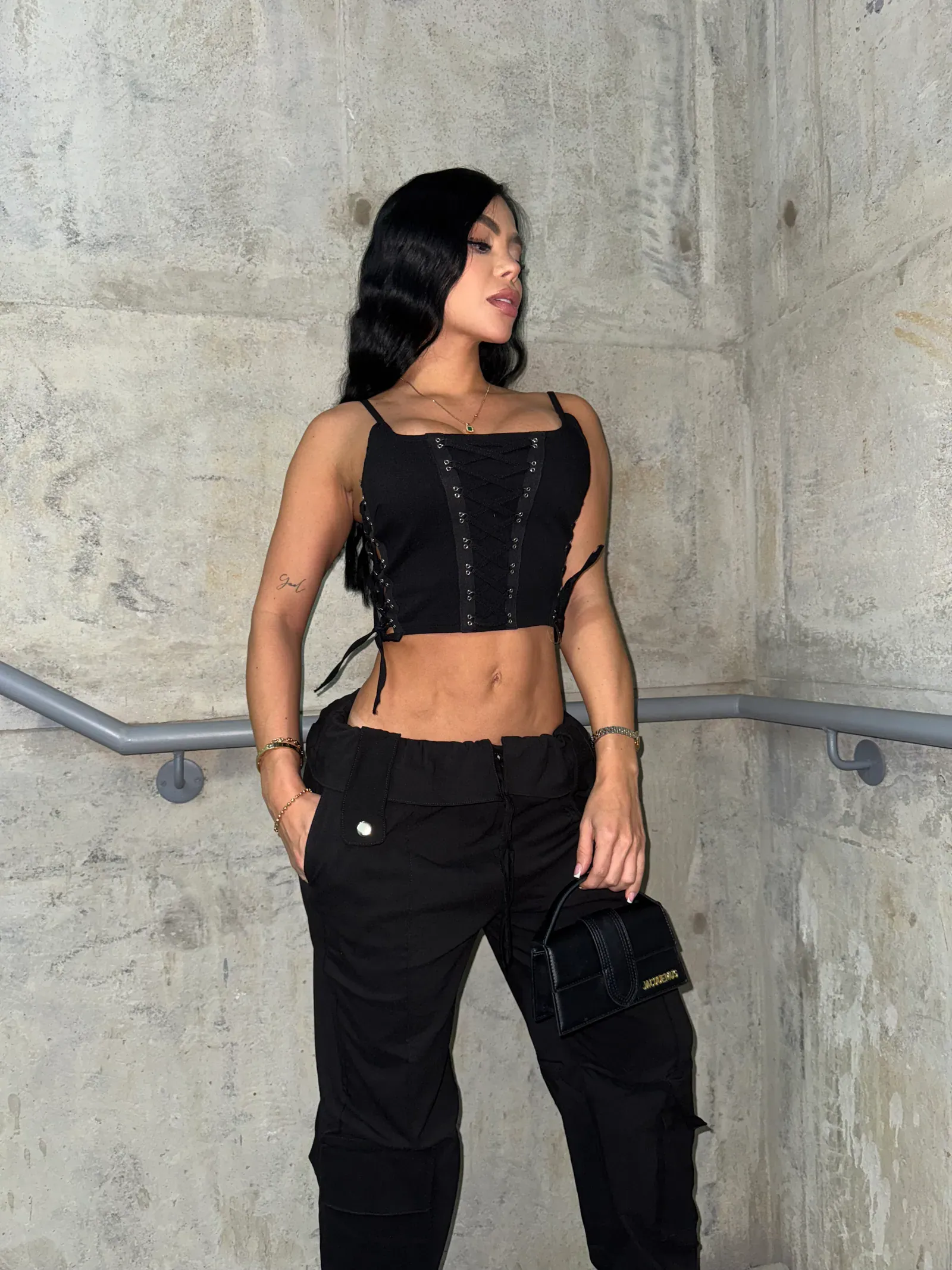 Pantalón boleros en toscana tipo dril con elongación