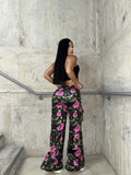 Pantalón efecto cuero Estampado Floral de Rosas Bolsillos Cargo